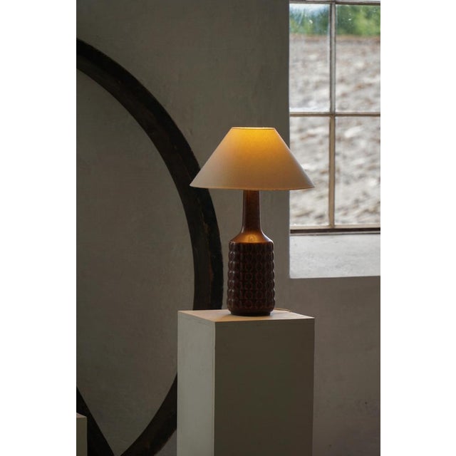 Danish Modern Ceramic Table Lamp in Brown Glaze by Desire Stentøj, Denmark, 1960s For Sale - Image 6 of 17