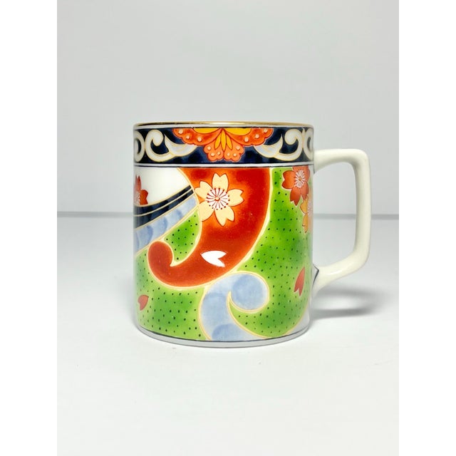 1980s Vintage Porcelain Japanese Imari Arita Flower Demitasse Espresso 8 Cups Saucers - 16 pcs For Sale In Dallas - Image 6 of 12
