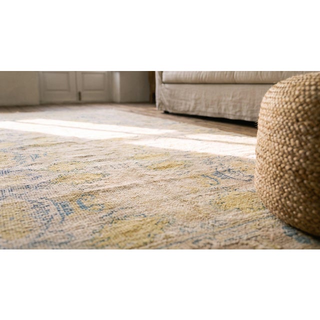 Cream 1920s White Cream Medallioni Antique Indian Cotton Agra Rug 4'2" X 6'4" Handknotted Wool Carpet For Sale - Image 8 of 10