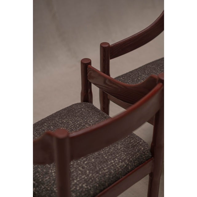 Burgundy Carimate Armchairs by Vico Magistretti, Italy, 1960s, Set of 4 For Sale - Image 6 of 18