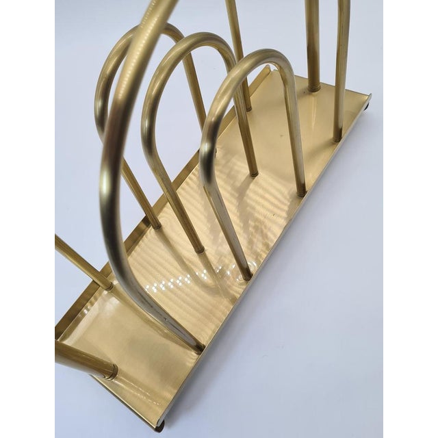 Hollywood Regency-Style Newspaper Rack in Brass-Plated Metal, 1970s For Sale - Image 9 of 10