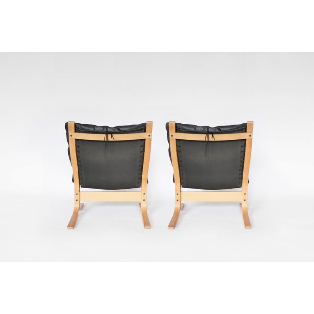Ingmar Relling Pair of Vintage Siesta Low Back Lounge Chairs by Ingmar Relling in Black Leather For Sale - Image 4 of 10