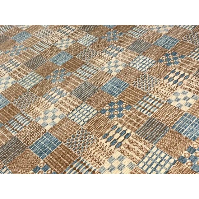 Hand-Knotted Modern Area Rug For Sale - Image 9 of 12