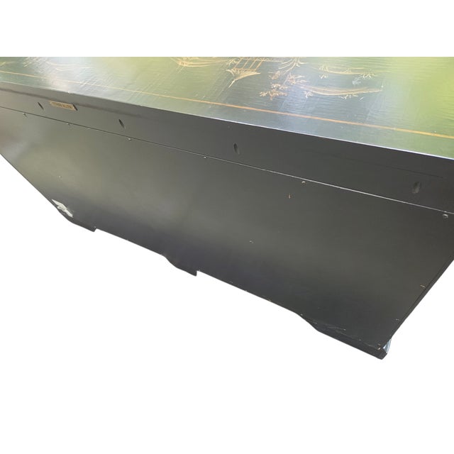 1990s Ethan Allen Vivianne Serpentine Console Buffet Sideboard Credenza Chinoiserie For Sale - Image 10 of 18