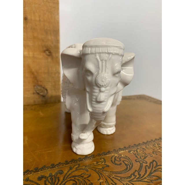 Hollywood Regency Small Vintage Porcelain Blanc De Chine Elephant Figurine Planter For Sale - Image 3 of 4