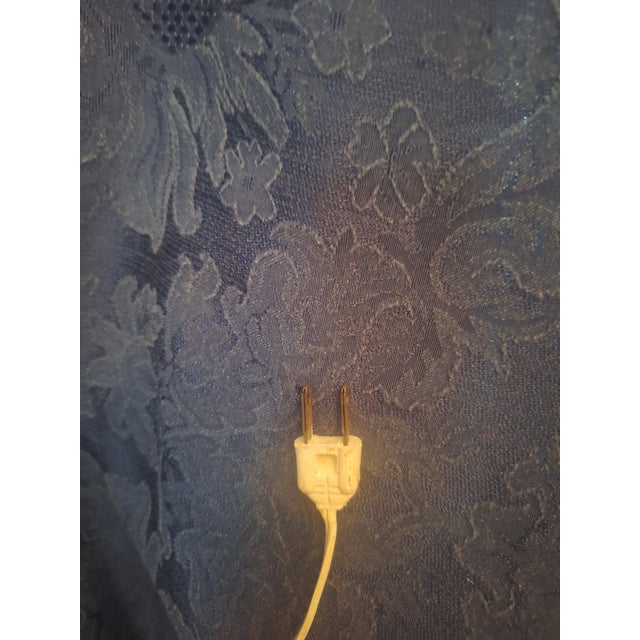 Late 20th Century Vintage Cream Ceramic Table Lamp For Sale - Image 5 of 13