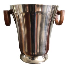 Example of Tommy Bahama Tableware and Barware