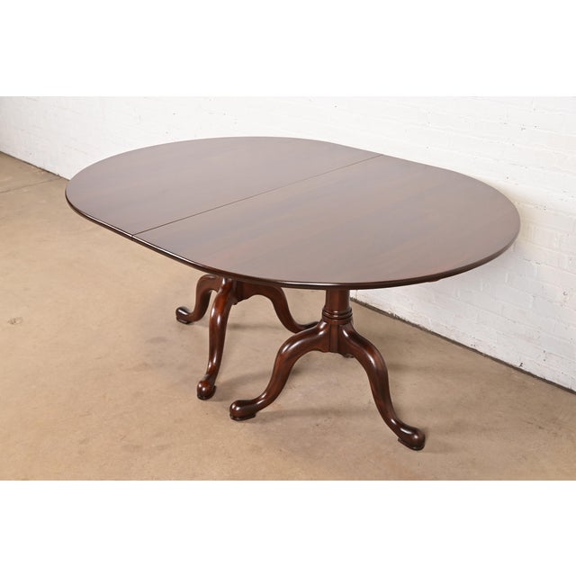 Brown Henkel Harris Georgian Solid Mahogany Double Pedestal Extension Dining Table, Newly Refinished For Sale - Image 8 of 15