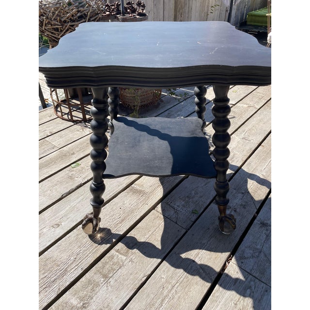 Square Barley Twist Table with Ball Feet, 1890s, in Good conditions. Designed 1890 to 1919