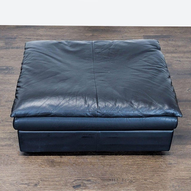 Dimensions (in): 40W x 31D x 17H.
