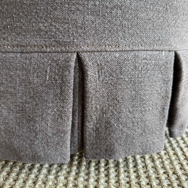 Bailey Ottoman Slip Covered in Pleated Linen Cafe Noir For Sale - Image 4 of 6