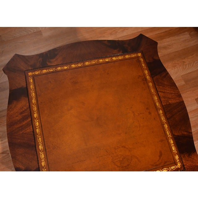 Traditional 1930s Regency Flame Mahogany & Leather Top Pair of Side Tables / End Tables For Sale - Image 3 of 10