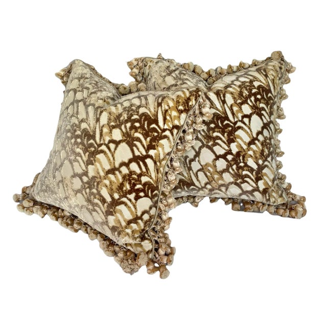 Contemporary Custom Jim Thompson Toss Pillows - a Pair For Sale - Image 4 of 4
