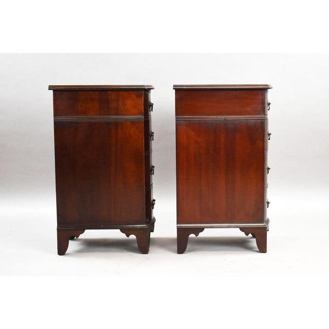 Mahogany Bow Front Bedside Chests of Drawers, 1920, Set of 2 For Sale - Image 3 of 9