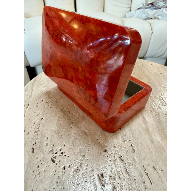 Vintage Italian Red Lacquered Decorative Box For Sale - Image 4 of 9
