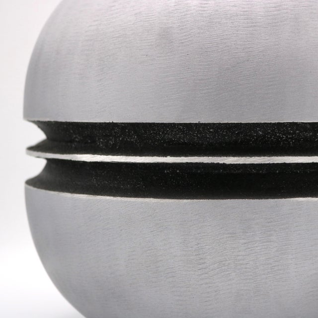 1970s Modernist Round Vase by Artist Lorenzo Burchiellaro For Sale - Image 18 of 18