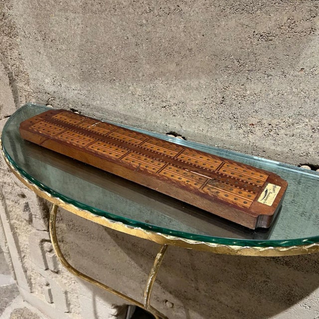 1950s Vintage Wood Cribbage Game Board Hughes Manufacturing Co Los Angeles For Sale - Image 5 of 12