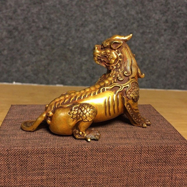 Gold Vintage Gilt Copper Figure of Diting – Mythical Beast Statue For Sale - Image 8 of 9