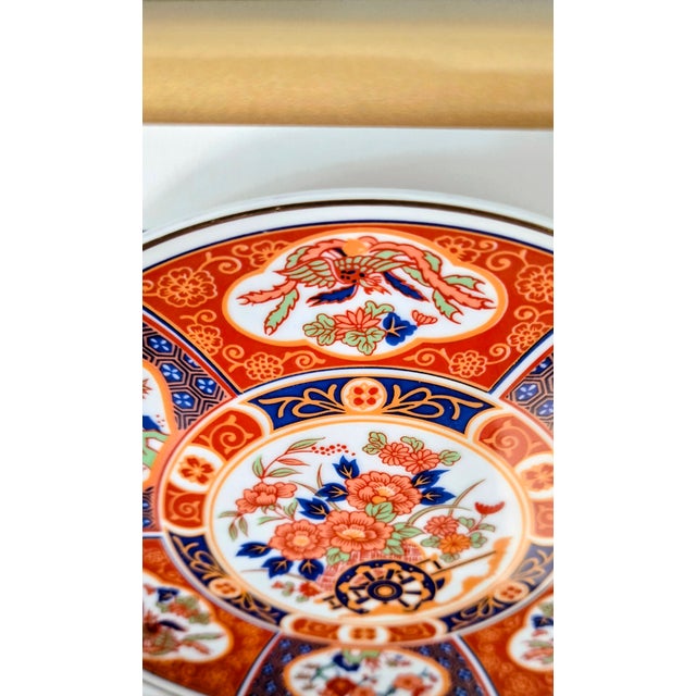 Imari Porcelain Japanese Imari-Style Framed Wall Plaques – Set of 4, Mid-20th Century For Sale - Image 4 of 11
