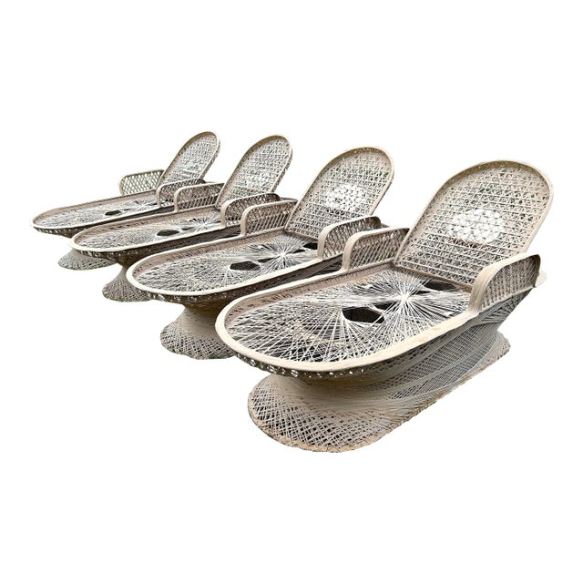 1970s Woodard Style Spun Fiberglass Pool Lounge Chairs - Set of 4 For Sale