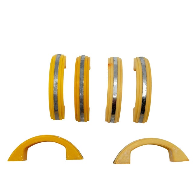 1930s Art Deco Bright Yellow Bakelite Drawer Pulls W/ Chrome Strip, Set of 6 For Sale - Image 5 of 14