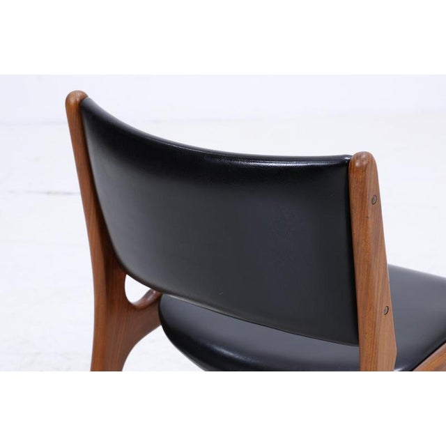 Mid-Century Danish Model 89 Chairs in Teak and Leatherette by Erik Buch, Set of 4 For Sale - Image 9 of 14