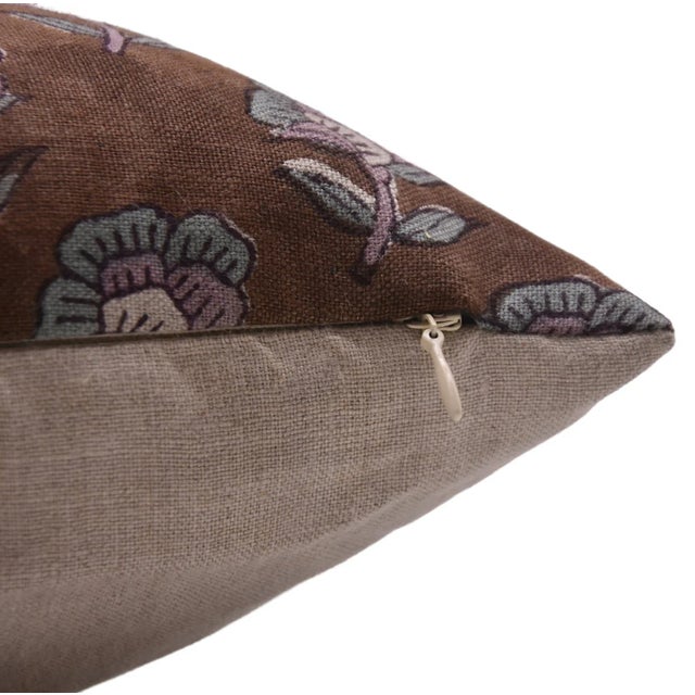 Rustic Square/Lumber Block Printed Home Decor Pillow Cover 22x22 - Pure Linen - Rohini For Sale - Image 3 of 5