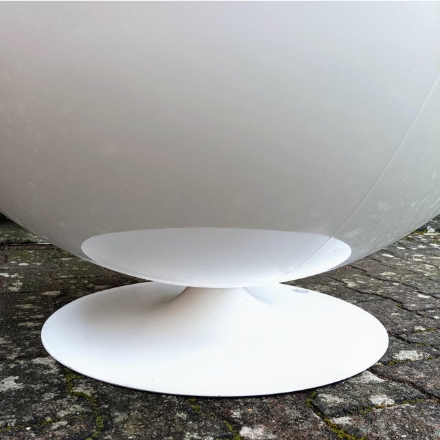 Plastic Ball Chair by Eero Aarnio, 1963 For Sale - Image 7 of 13