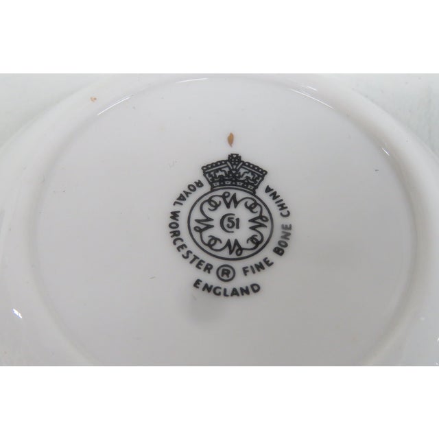 Royal Worcester England Bone China Pair of 2 Trinket Dishes Boxed Gift Set 4990b For Sale - Image 11 of 11