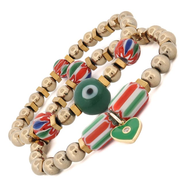 African African & Gold Beaded Heart Charm Bracelet Set For Sale - Image 3 of 6