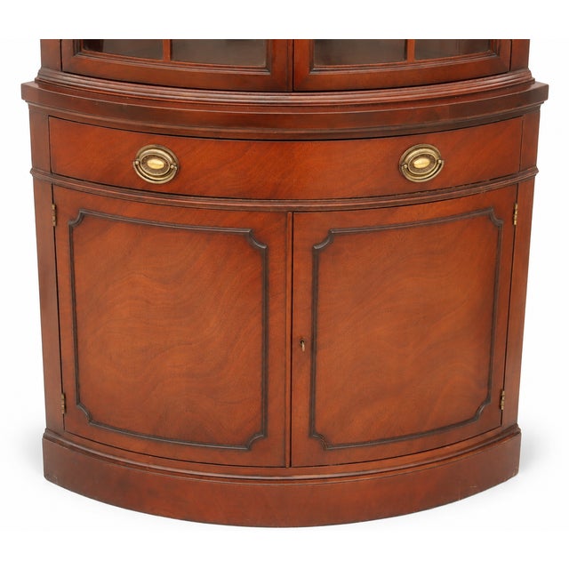 1940s 1950s Vintage Drexel New Travis Court Bow-Front Corner China Cabinet For Sale - Image 5 of 15