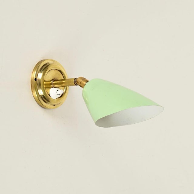 Gold Italian Wall Lights in Brass and Green Metal by G. Ostuni, 1950s, Set of 2 For Sale - Image 8 of 17