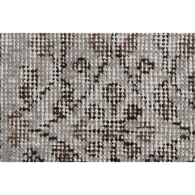 Turkish Vintage Light Grey Oushak Rug For Sale - Image 3 of 10