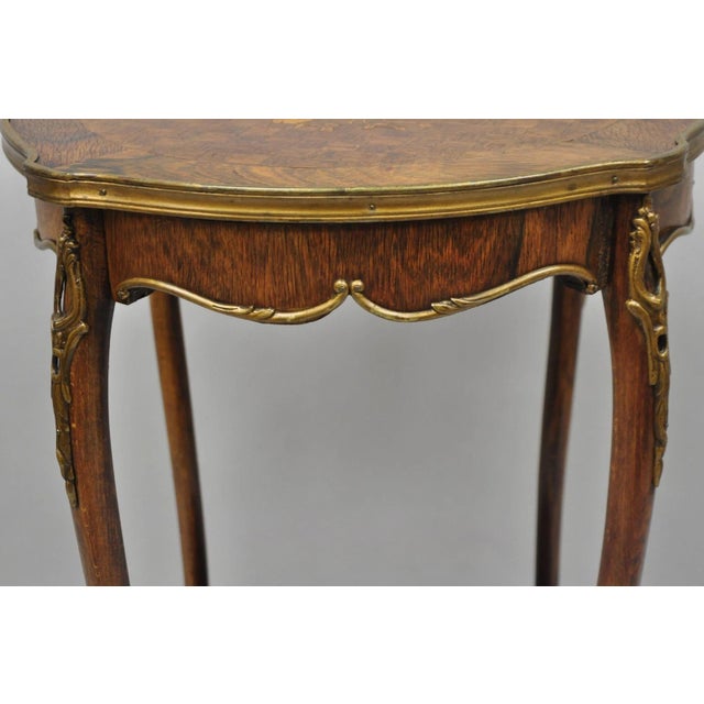 Early 20th Century Antique French Louis XV Style Marquetry Inlay Bronze Ormolu Rosewood Side Table For Sale - Image 5 of 16