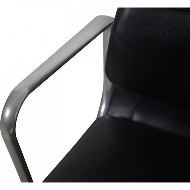 EA219 Office Chair in Black Leather by Charles Eames, 2000s For Sale - Image 6 of 18