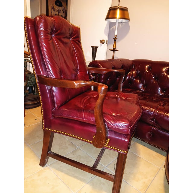 1990s Experience Timeless Comfort With Sagefield Leather For Sale - Image 9 of 12