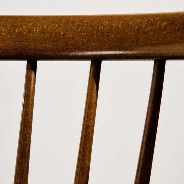 Brown Beech 24GT Chair by Illum Wikkelsø for Niels Eilersen, 1960s For Sale - Image 8 of 18