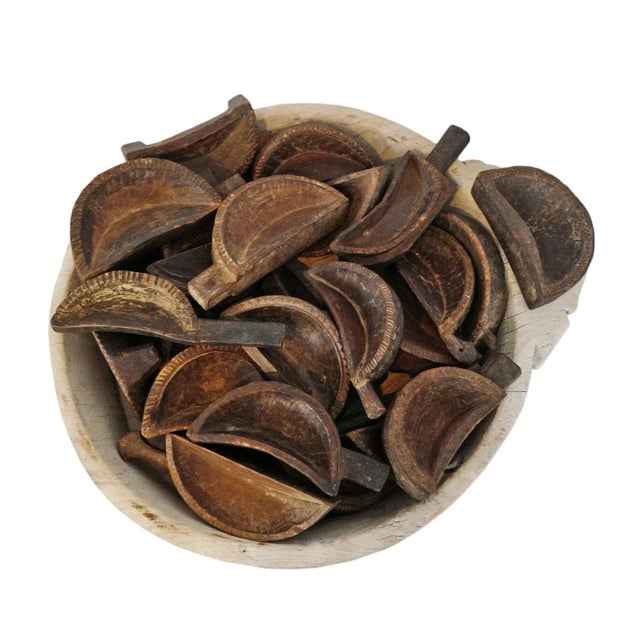 Vintage Rustic Indian Wood Grain Dish For Sale In Los Angeles - Image 6 of 7
