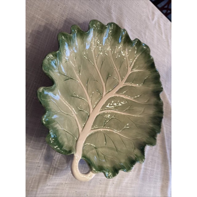 Mid-Century Modern Vintage Majolica Fitz and Floyd Classics Lettuce Leaf Serving Platter For Sale - Image 3 of 5