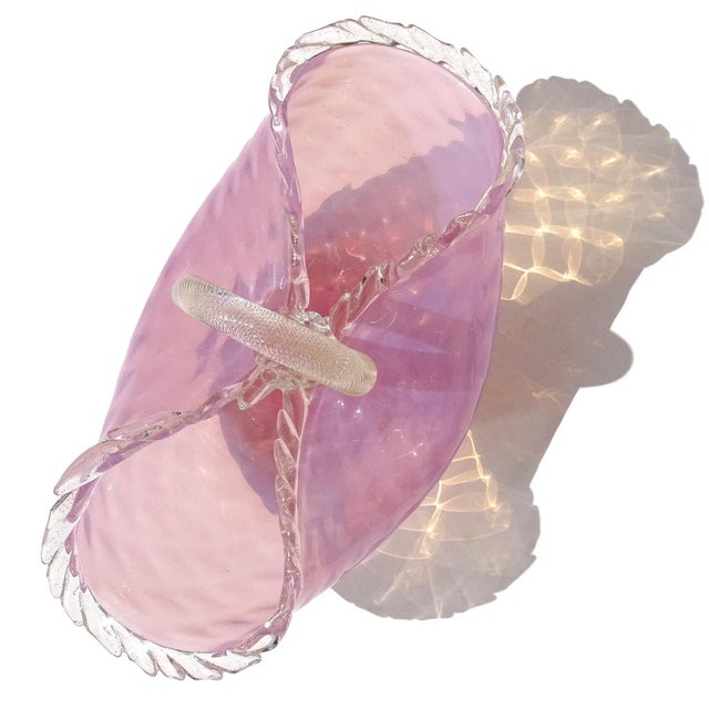 Mid-Century Modern Murano Large Pink Opalescent Gold Flecks Diamond Quilted Italian Art Glass Vintage Basket Flower Vase For Sale - Image 3 of 13