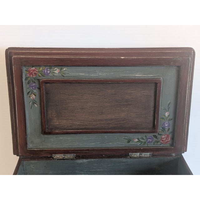 Vintage Handcrafted and Painted Wood Folk Art Jewelry Box For Sale In Santa Fe - Image 6 of 12