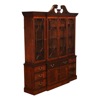 Henkel Harris Chippendale Style Mahogany China Cabinet Breakfront For Sale