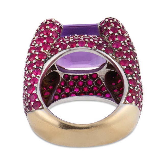 Vintage 10.00 Carat Amethyst Ruby 18k Gold Cocktail Ring, Size 6.5 For Sale In Los Angeles - Image 6 of 6