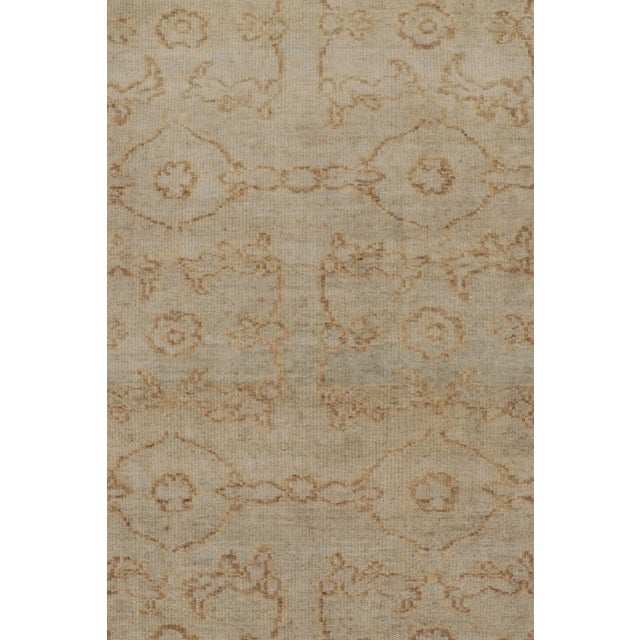 Rug & Kilim’s Modern Runner Rug in Traditional Dual-Toned Floral Pattern For Sale In New York - Image 6 of 8