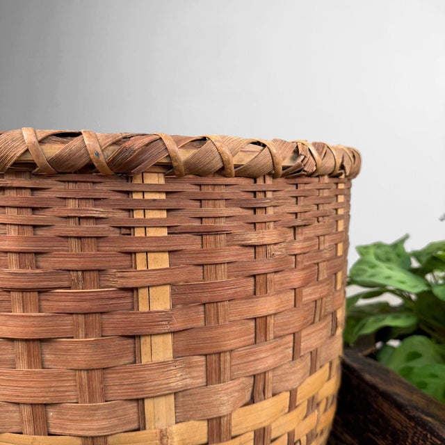 Japanese Bamboo Decorative Interior Basket, 1960s For Sale - Image 9 of 12