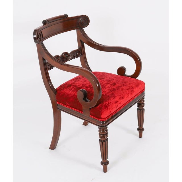 This is a superb antique set of ten High Regency period dining chairs, Circa 1820 in date. The set comprises eight side...