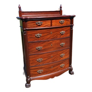 Antique Walnut Eastlake Victorian Chest of Drawers With 6 Drawers 1870s For Sale