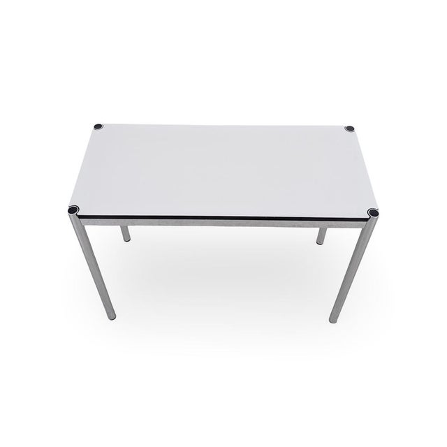 We are offering a beautiful vintage design dining/side table from the traditional Swiss manufacturer USM Haller for sale....