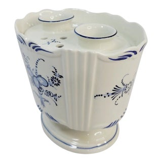 Vintage MCM Villeroy Boch Vieux Septfontaines Luxembourg Frog Bulbs Tulip Vase For Sale