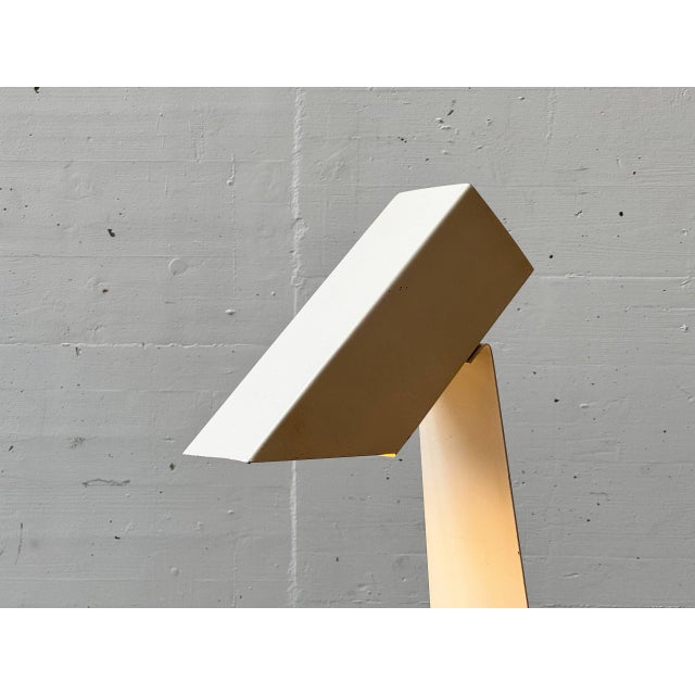 White Vintage Metal Table Lamp, 1980s For Sale - Image 8 of 17